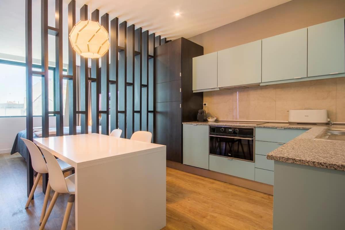 418 Apartamento Gale Wifi, Estacionamento, Elevador OOporto Exteriör bild